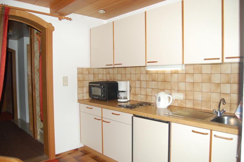 Haus Waldrast Διαμέρισμα Elbigenalp Δωμάτιο φωτογραφία