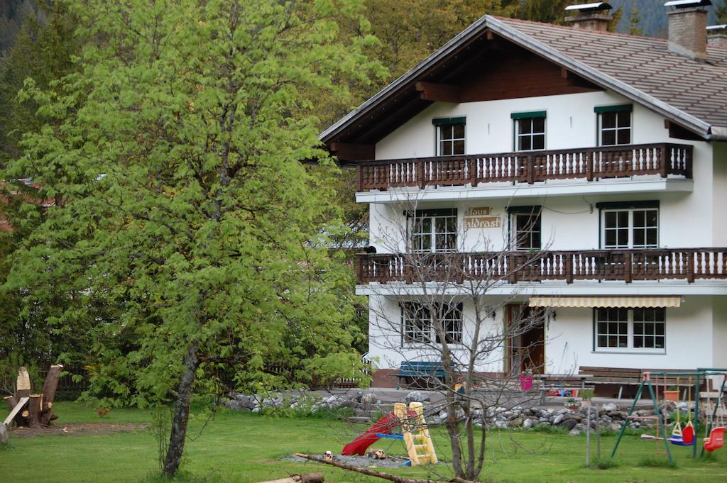 Haus Waldrast Διαμέρισμα Elbigenalp Εξωτερικό φωτογραφία